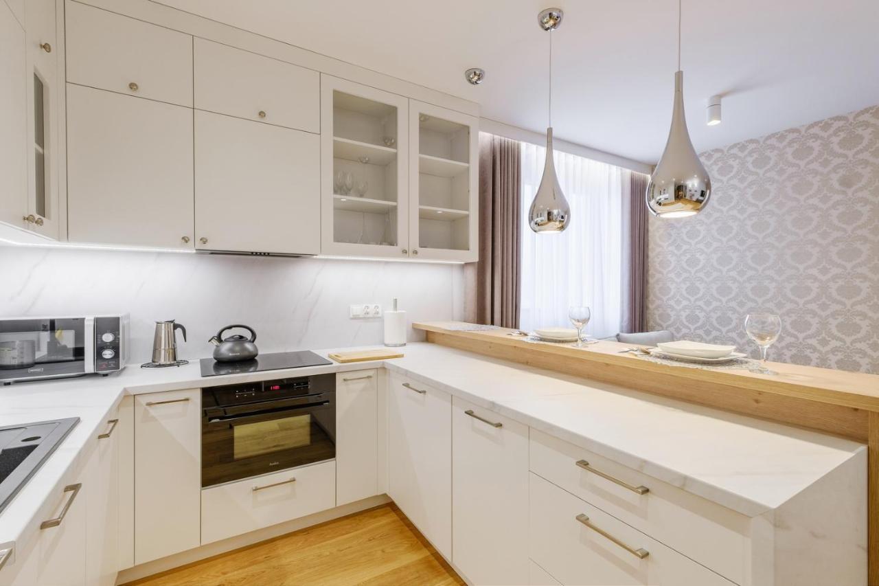 Florencja - Nowy Apartament W Centrum Miasta Z Klimatyzacja Oraz Zadaszonym Parkingiem W Cenie Nowy Targ Eksteriør billede