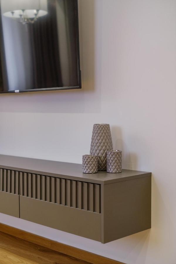 Florencja - Nowy Apartament W Centrum Miasta Z Klimatyzacja Oraz Zadaszonym Parkingiem W Cenie Nowy Targ Eksteriør billede